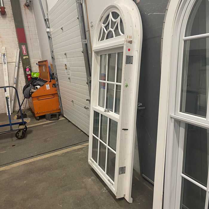 Kolbe Arched Doublehung Wood Window with Transom