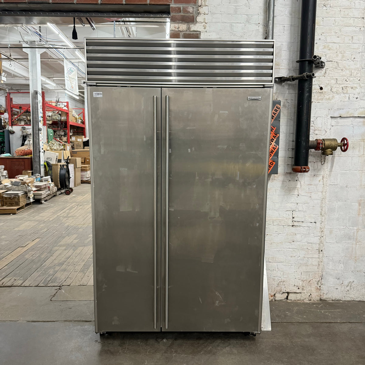 Sub Zero 632/S Stainless Steel Refrigerator — EcoBuilding Bargains