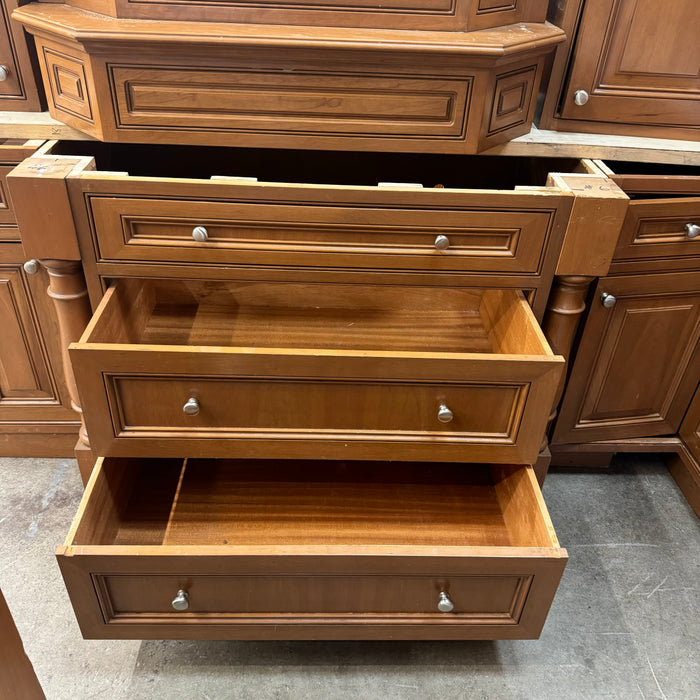 Traditional Maple-Stained Raised Panel Cabinet Set w/ Island