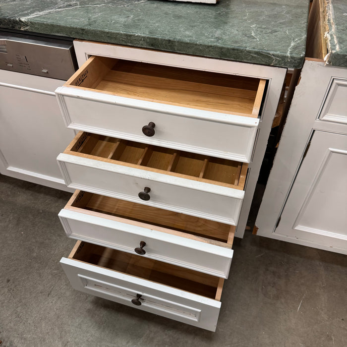 Traditional Inset White Cabinet Set W/ Banquette