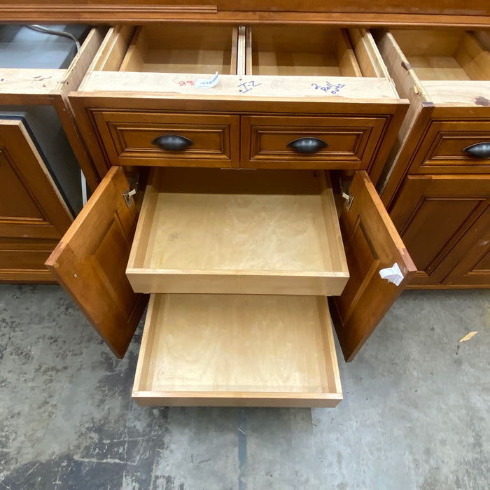 Custom Maple Glass & Mitered Paneled Cabinet Set w/Large Island
