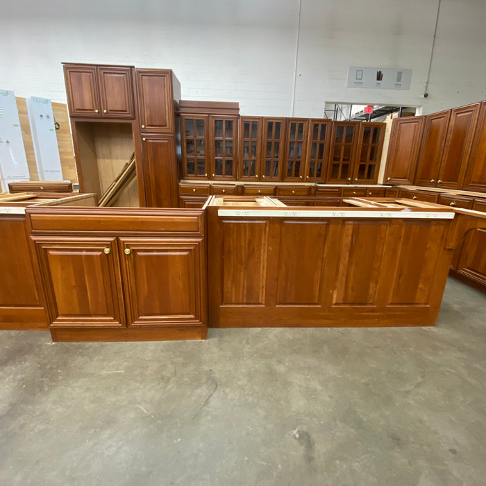 Maple Mitered & Glass Paneled Cabinet Set