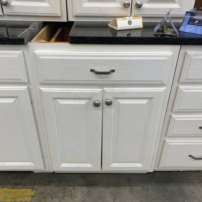 Arched Raised Panel Kitchen Cabinets