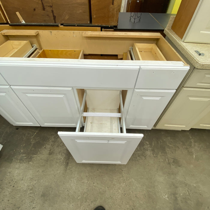 White Raised Paneled Cabinet Set w/Granite