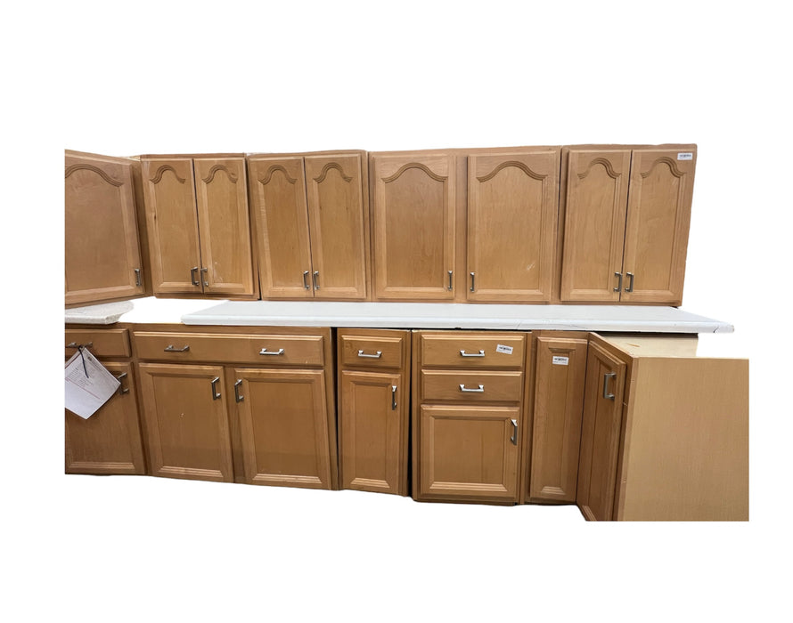 Classic Arched Panel Birch Kitchen Cabinet Set